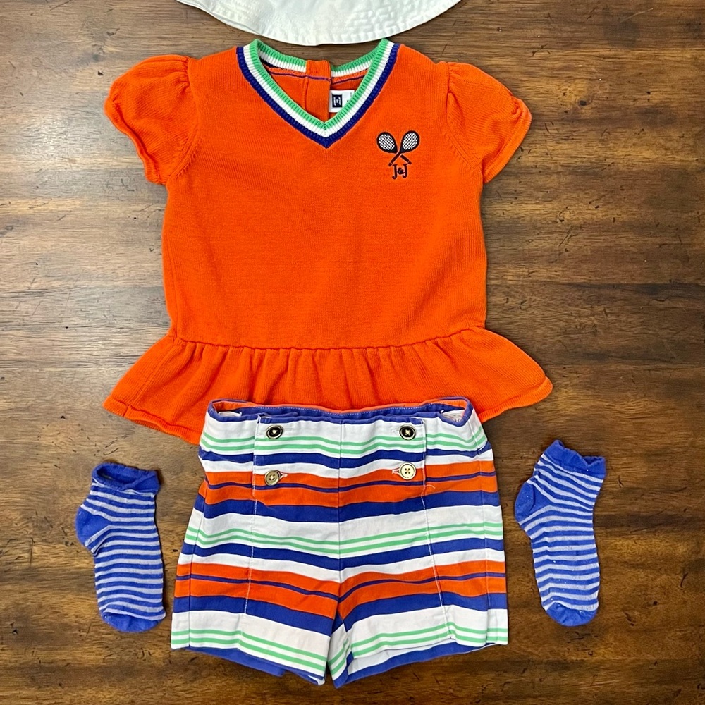 Janie and Jack 5 pc Shorts, Sweater,Top, Hat & Socks Set Sz. 5 EUC Super cute! - Picture 2 of 10